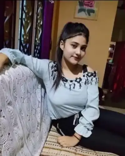 Call Girls Service in Uzhavarkarai